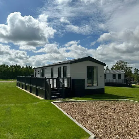 Keld Spring Retreat Holiday park *