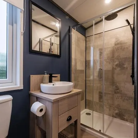 פארק נופש Keld Spring Retreat *