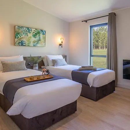 פארק נופש Keld Spring Retreat *